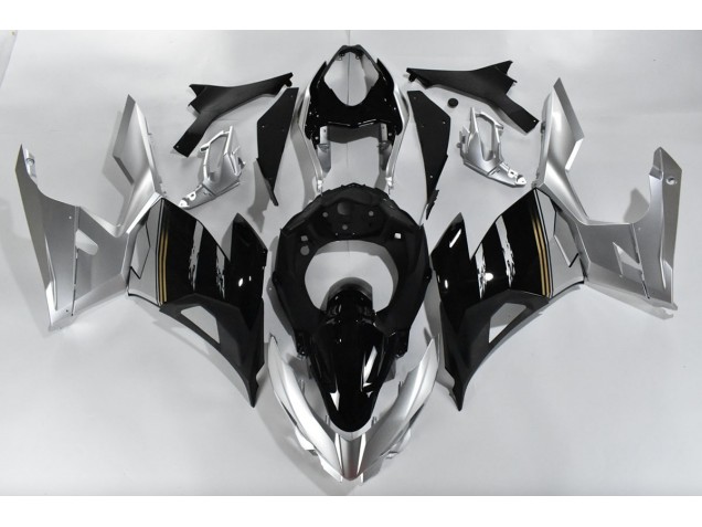 2018-2023 Argent & Noir Kawasaki Ninja 400 Carénage Moto